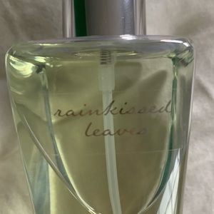 Rainkissed Leaves Body Spray